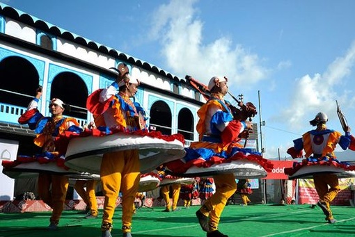 Baraat with dhol at a Kumaon destination wedding